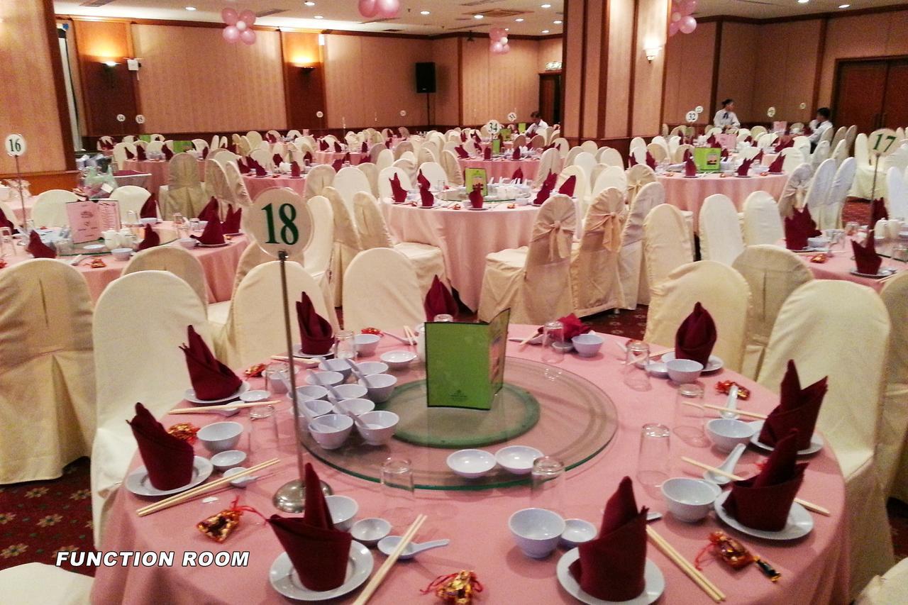 Dynasty Hotel Miri Exterior foto