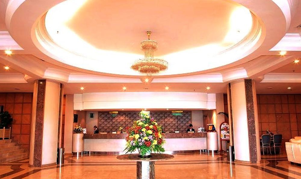 Dynasty Hotel Miri Exterior foto