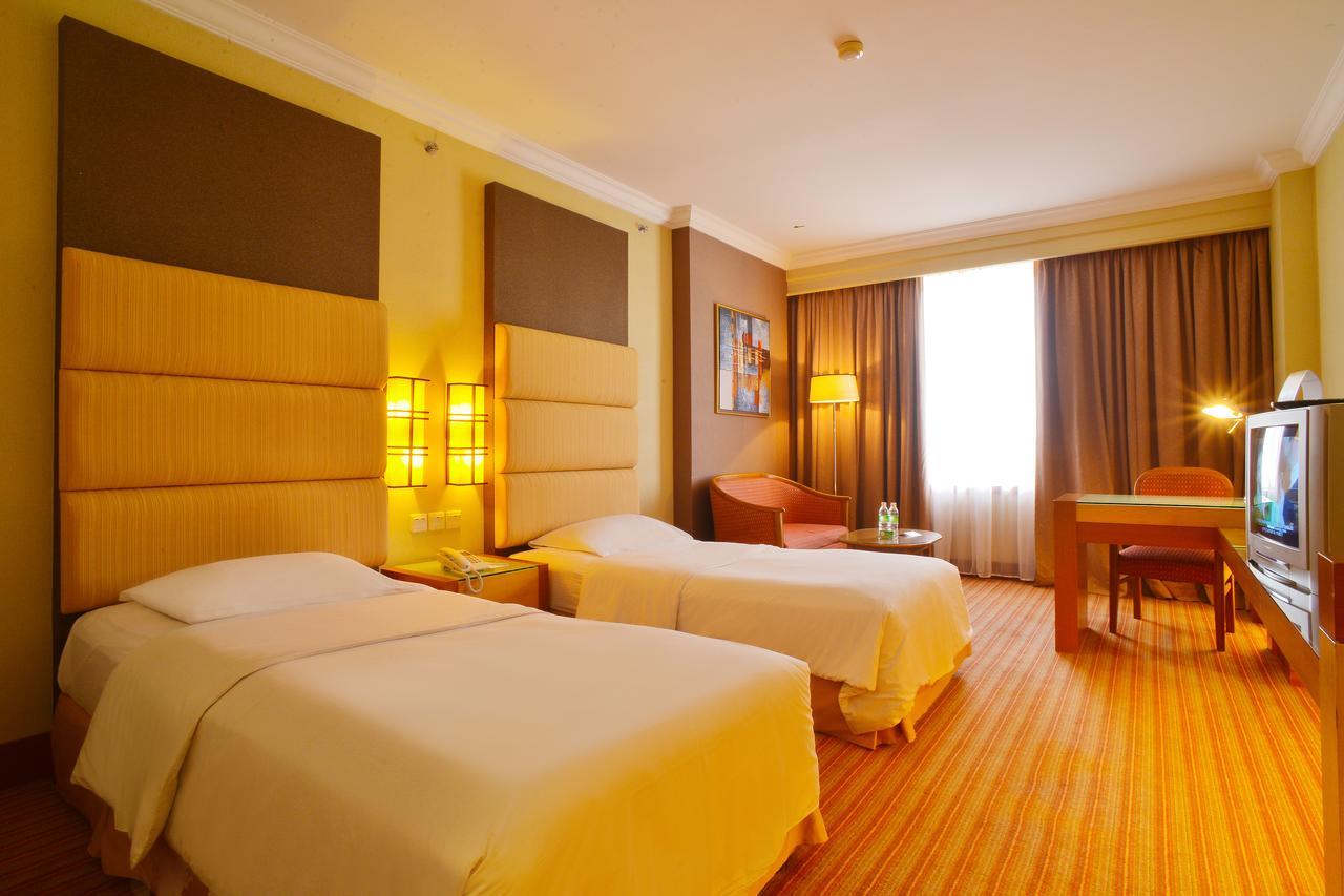 Dynasty Hotel Miri Habitación foto